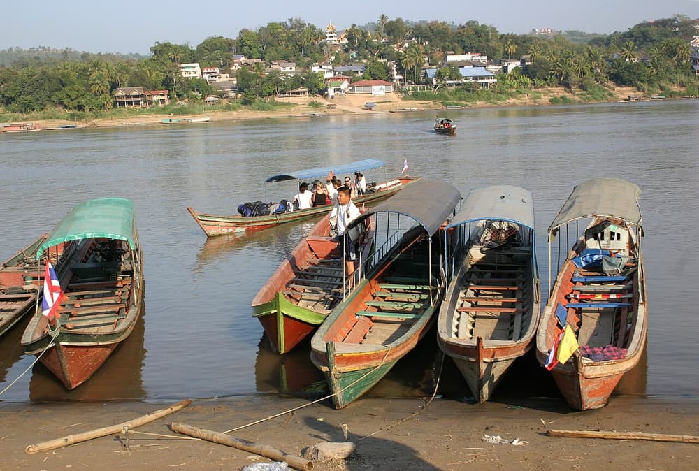 Slow boat pour Luang Prabang, voyage de 2 jours depuis Chiang Rai